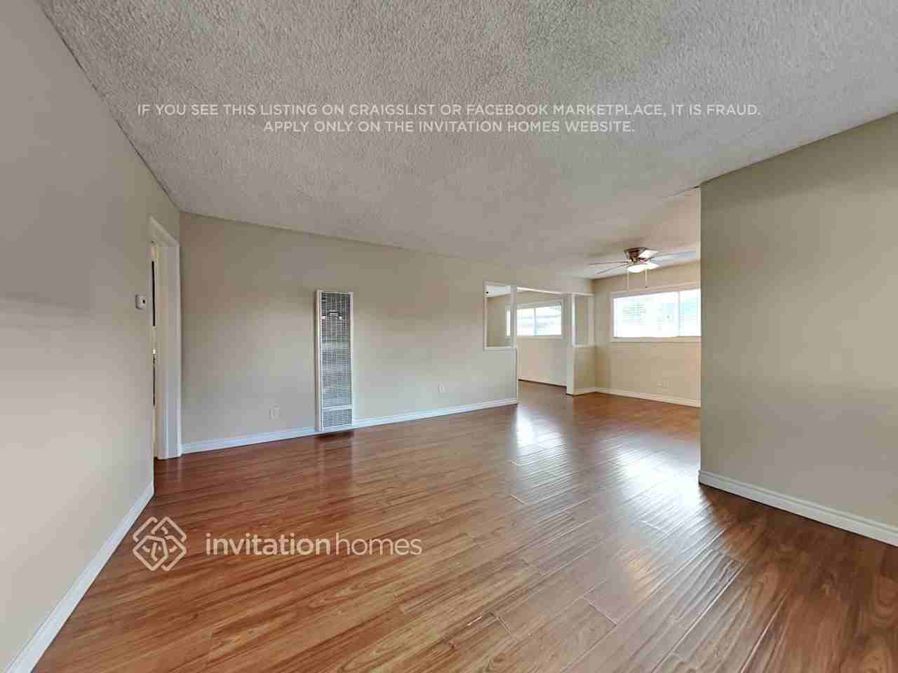 206 E 185th St - Photo 3 of 18