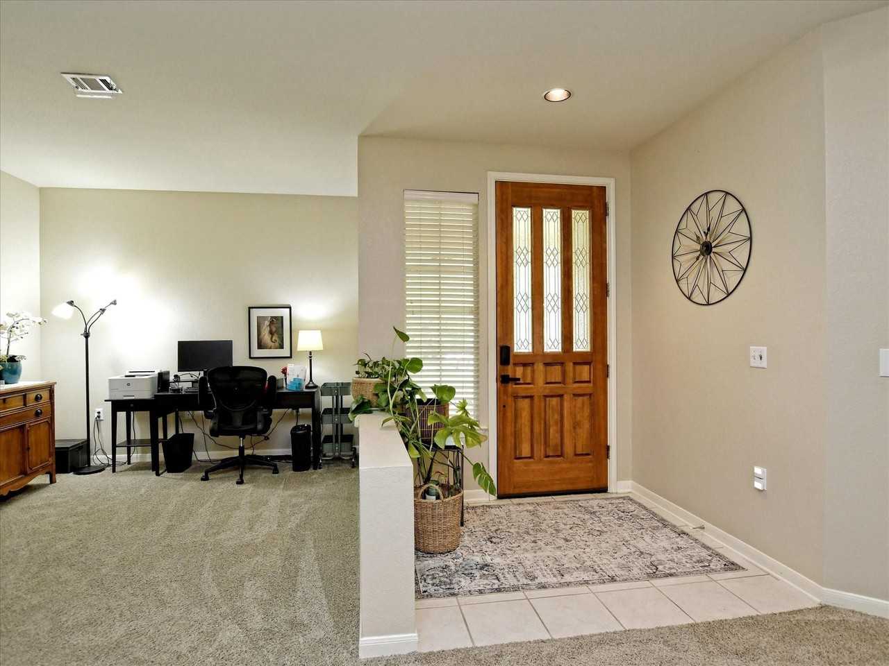 116 Running Water St - Photo 6 of 33