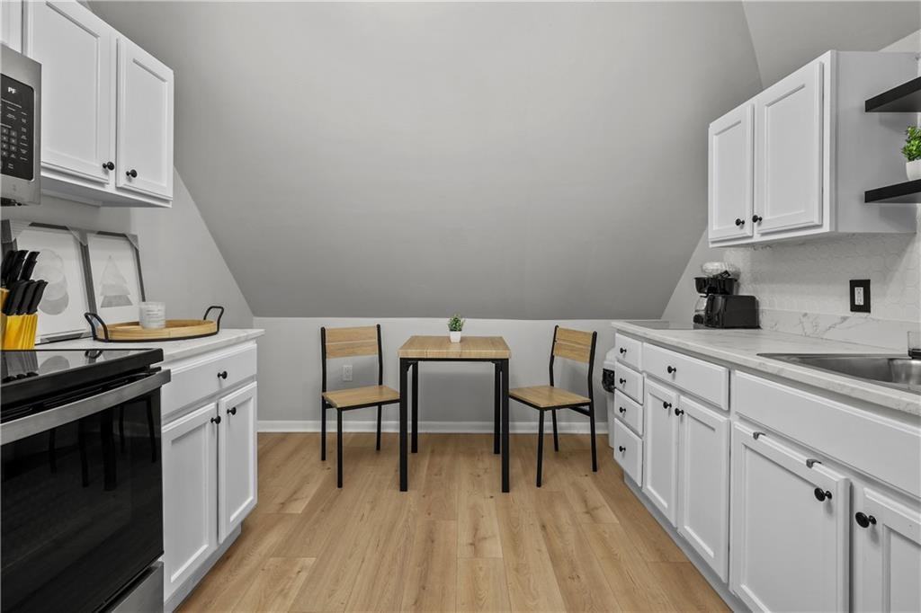 140 Atlantic Ave - Photo 2 of 16