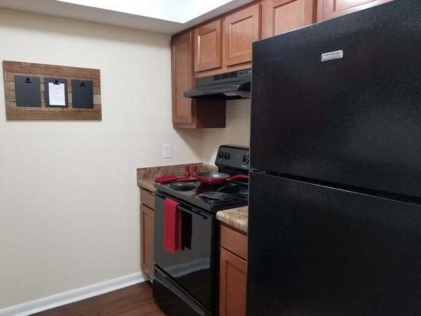 Oak Grove Place Apartments - Photo 6 of 50