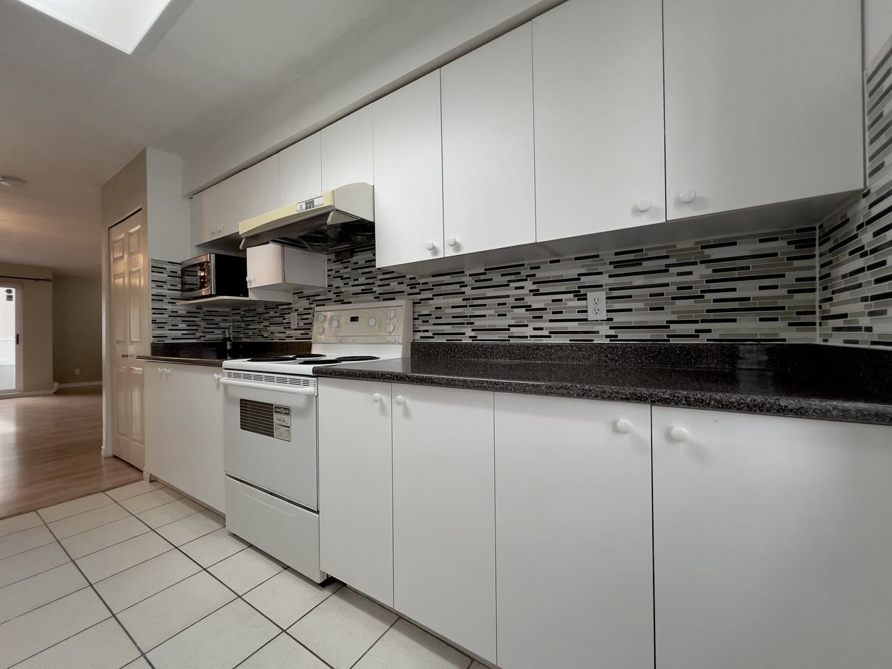 6930 Balmoral Street - Photo 2 of 22