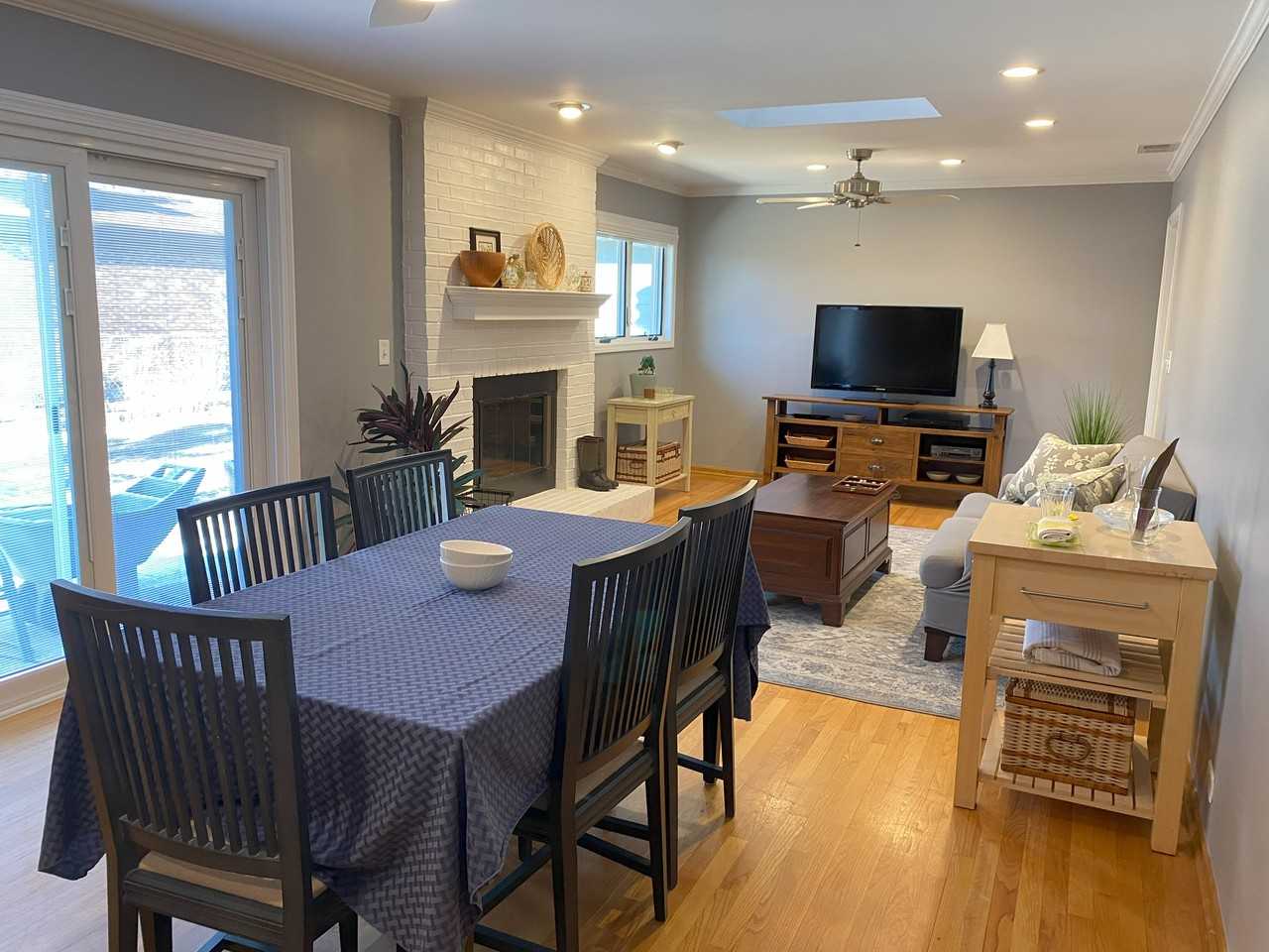 610 Stonehaven Avenue - Photo 2 of 11