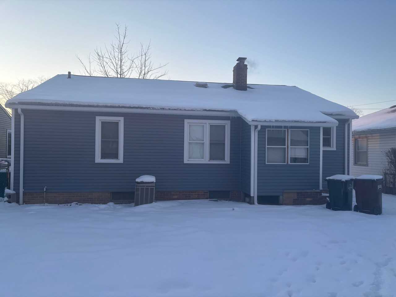 7279 Greenleaf Avenue - Photo 2 of 35