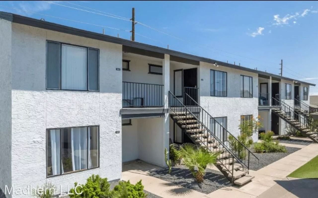 Urbana Union Hills Apartments - Photo 5 of 31