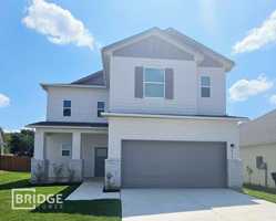 featured image of 411 Sandy Glen Ln