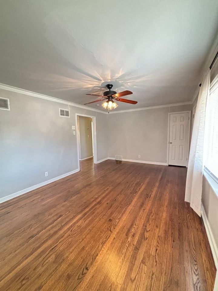 2663 S Pittsburg Ave - Photo 7 of 15