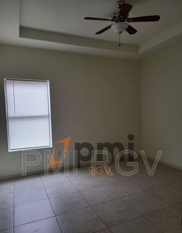 403 Lotto Ln #D - Photo 3 of 10