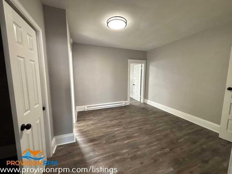 6759 Woodley Rd - Photo 6 of 24