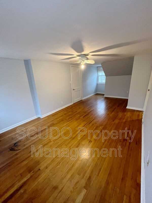 4514 W 72nd St - Photo 2 of 17