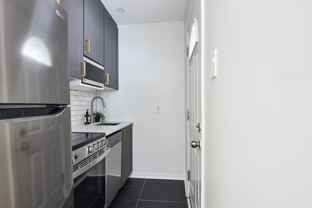 331 Catherine St #5 - Photo 1 of 1