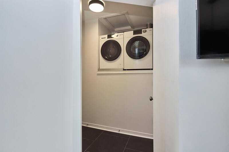 331 Catherine St #5 - Photo 7 of 22
