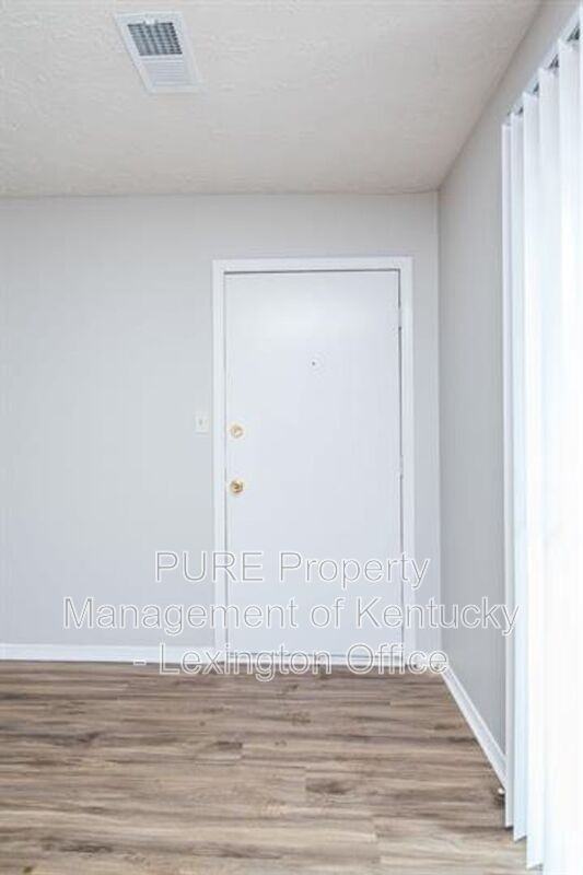 356 Redding Rd #4 - Photo 5 of 18