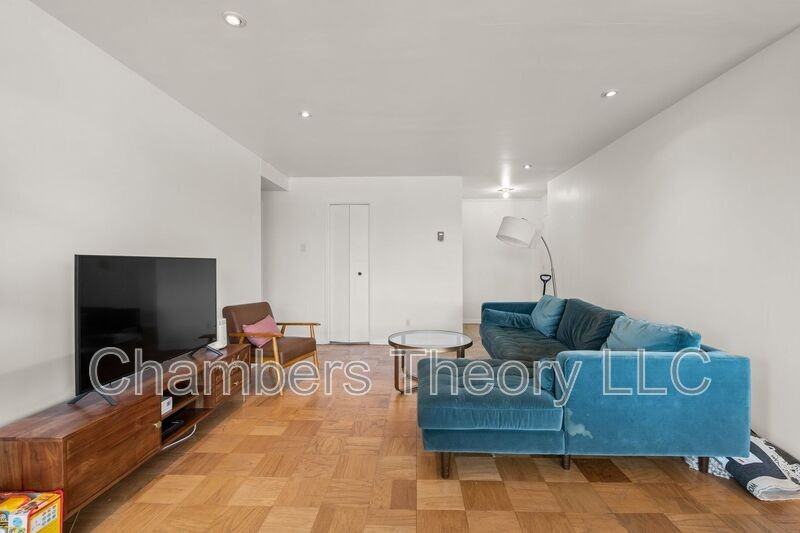 1900 Lyttonsville Rd #1016 - Photo 7 of 32