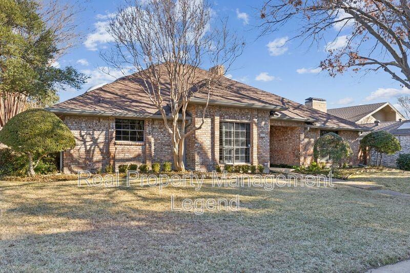 6505 Copper Creek Dr - Photo 2 of 34