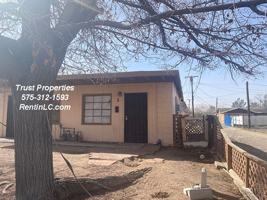 featured image of 614 S Almendra St