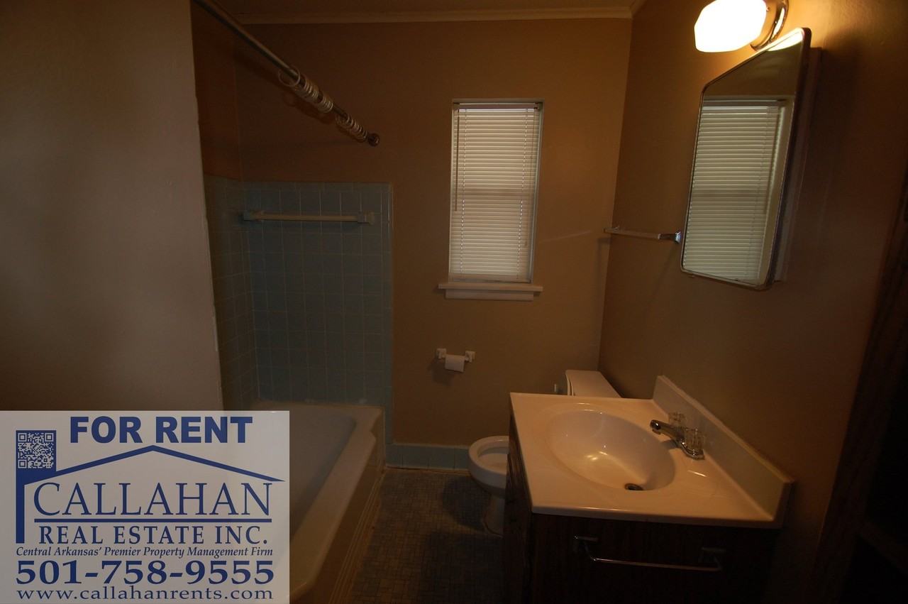 405 W K Ave - Photo 7 of 13