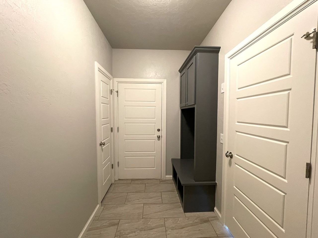 5209 Northwest 164th Terrace - Photo 7 of 25