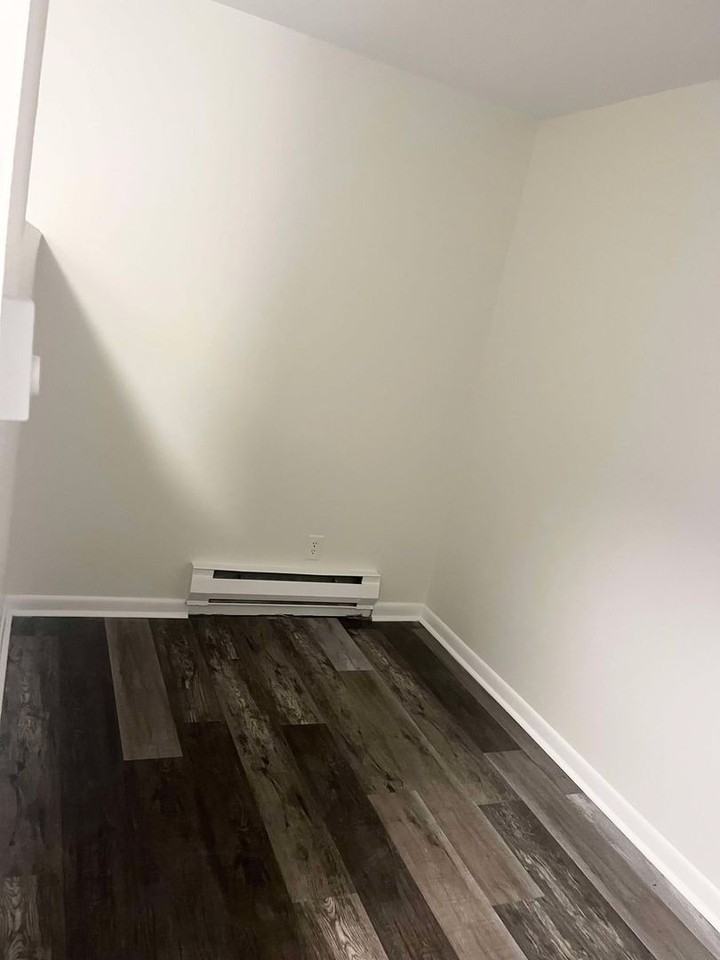 Oakbrook Manor LLC - Photo 3 of 14