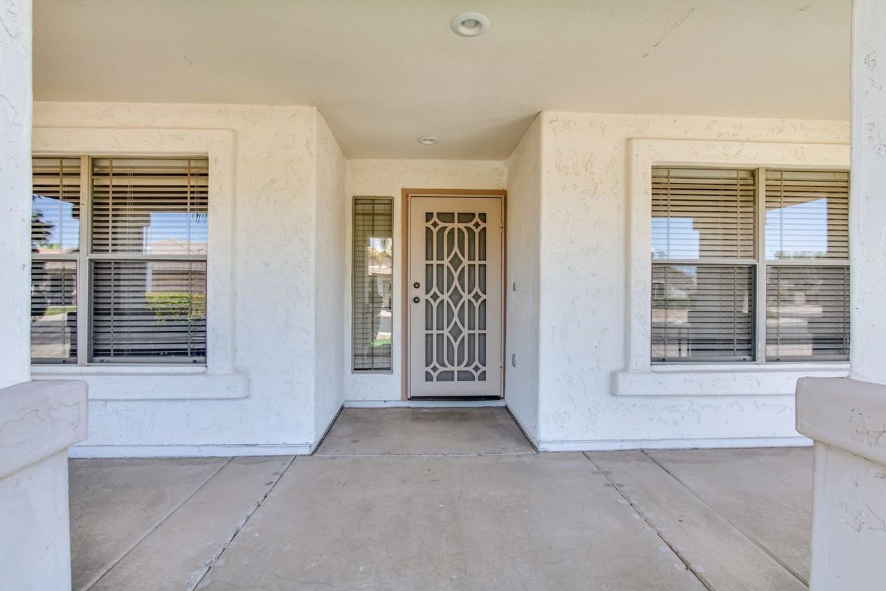 6433 W Taro Ln - Photo 4 of 41