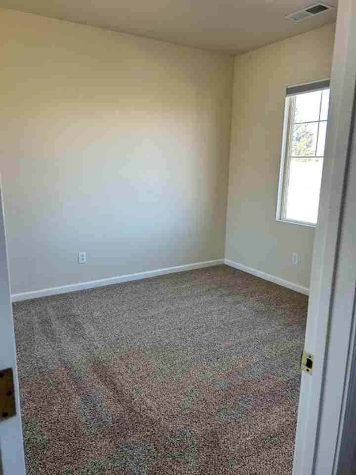 1684 Iron Mountain Dr - Photo 7 of 24