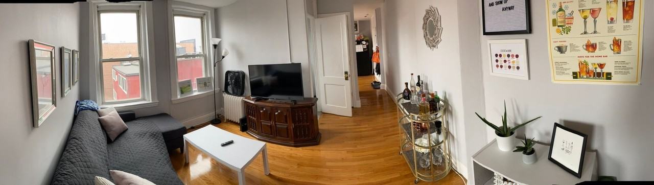 226 Hanover St - Photo 2 of 8