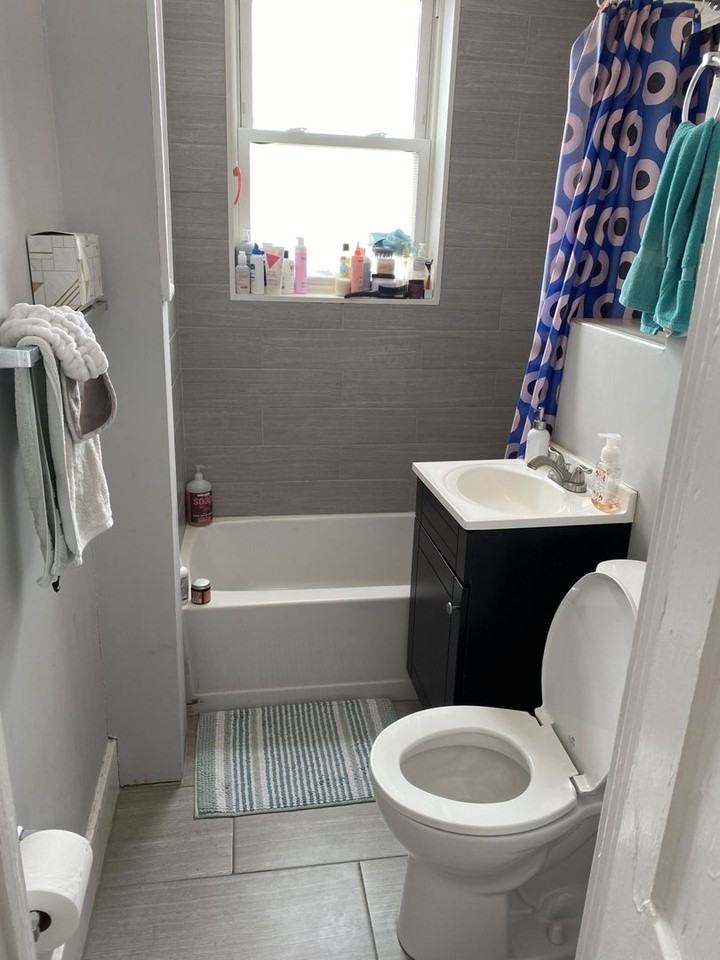 226 Hanover St - Photo 7 of 8