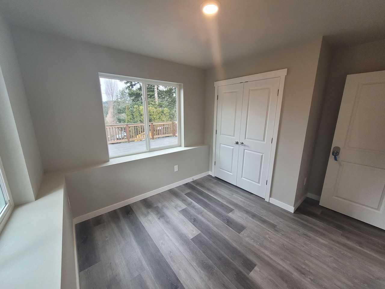 3404 Taylor Ave - Photo 6 of 21