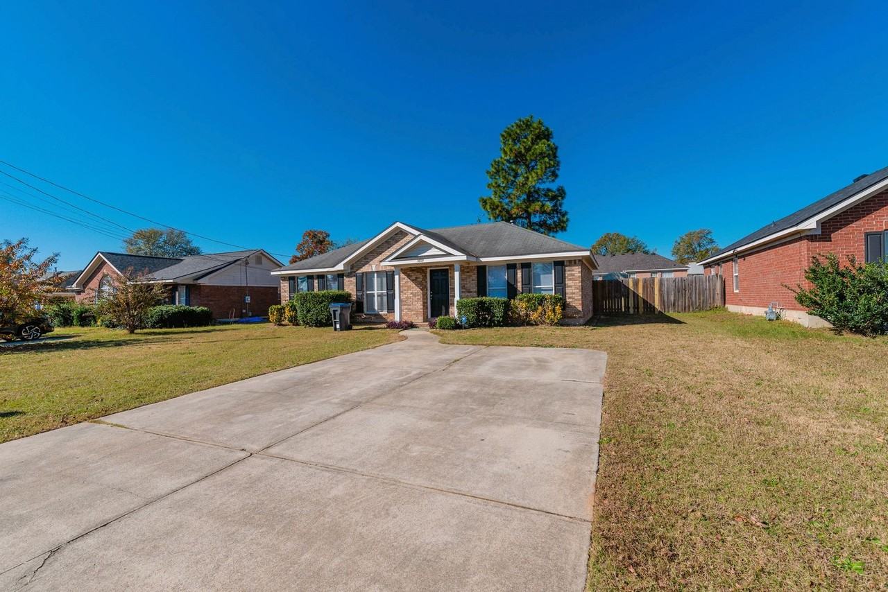 3609 Stanton Ct - Photo 4 of 37