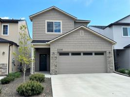 featured image of 2209 E Sharptail St