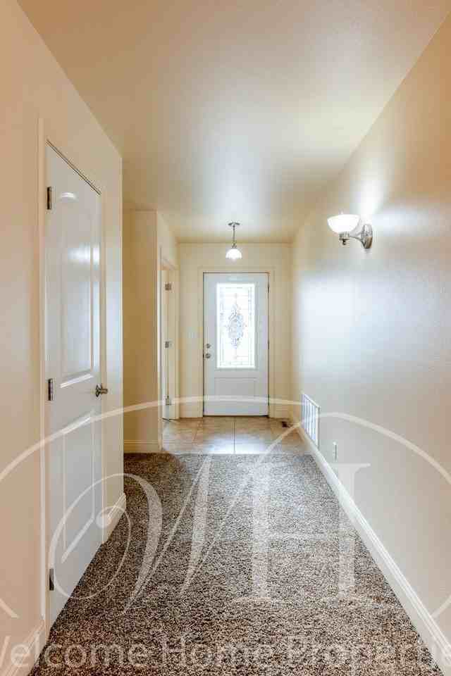 741 Se Magnoni Dr - Photo 5 of 35