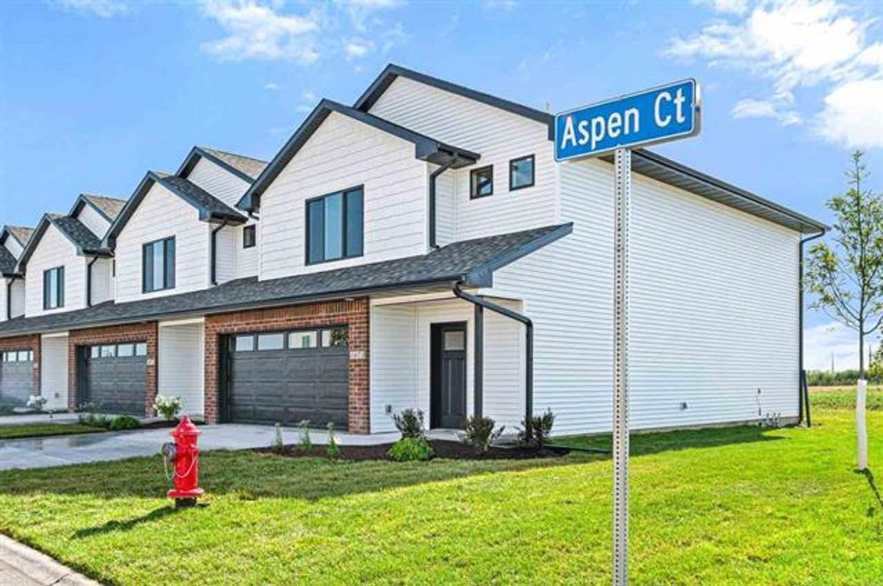 1634 Aspen Ct - Photo 2 of 28