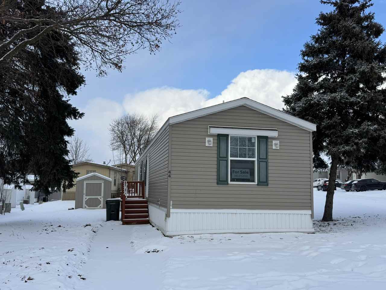 44 Hummingbird Dr #11 - Photo 2 of 19