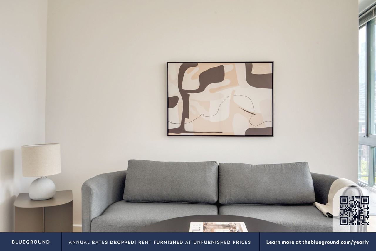 101 West End Avenue - Photo 4 of 50