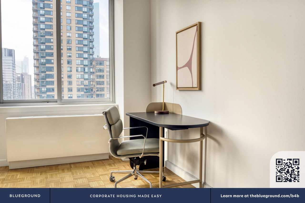 101 West End Avenue - Photo 6 of 50