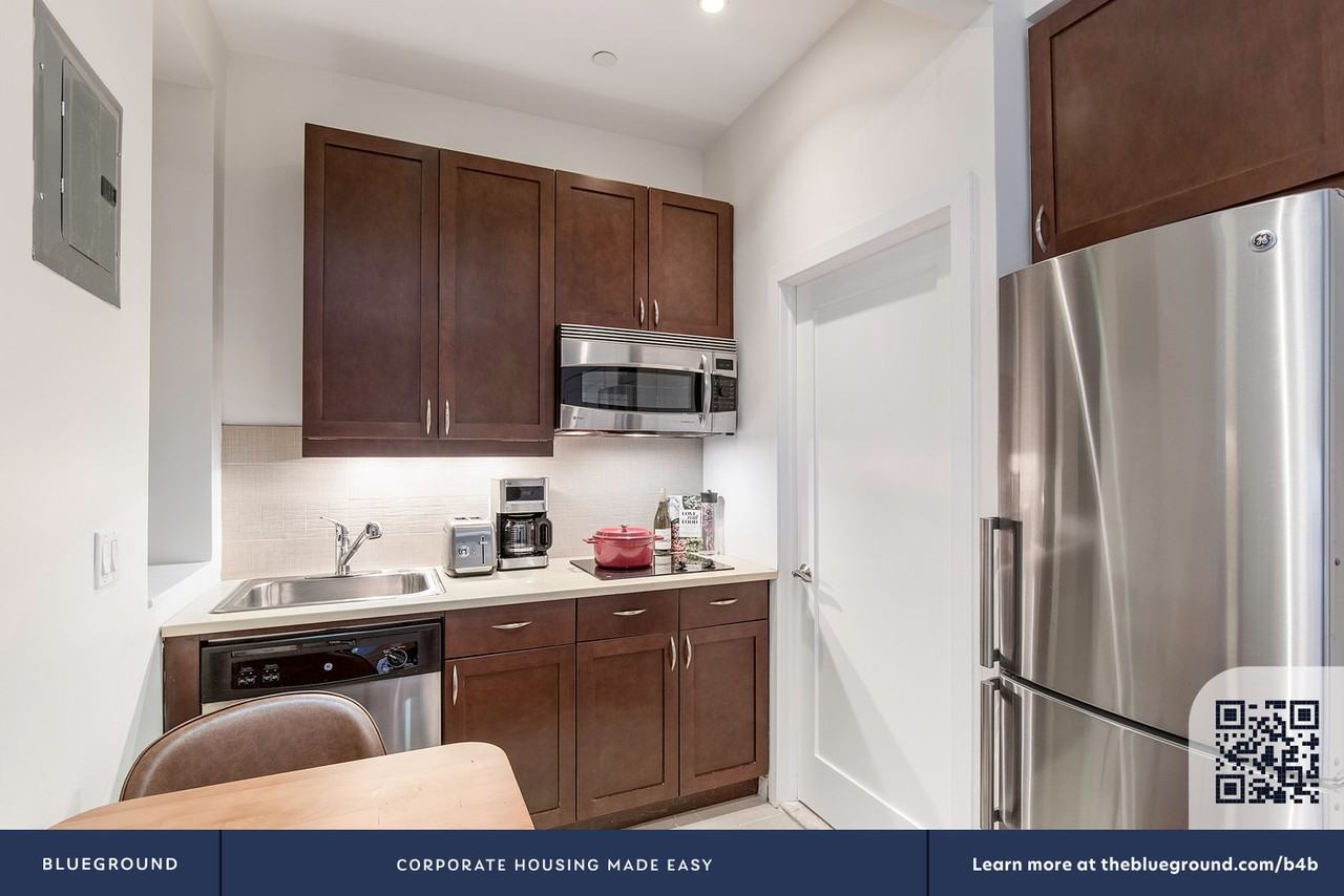 488 7th Avenue - Photo 6 of 20