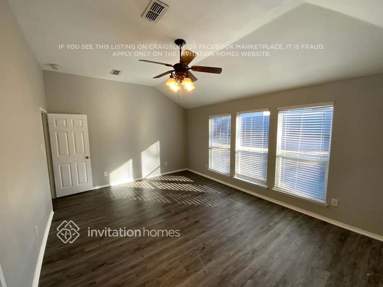 408 Hidden Ridge Dr - Photo 5 of 9