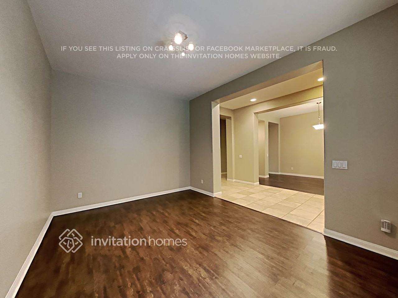 13941 Laurel Tree Dr - Photo 3 of 19