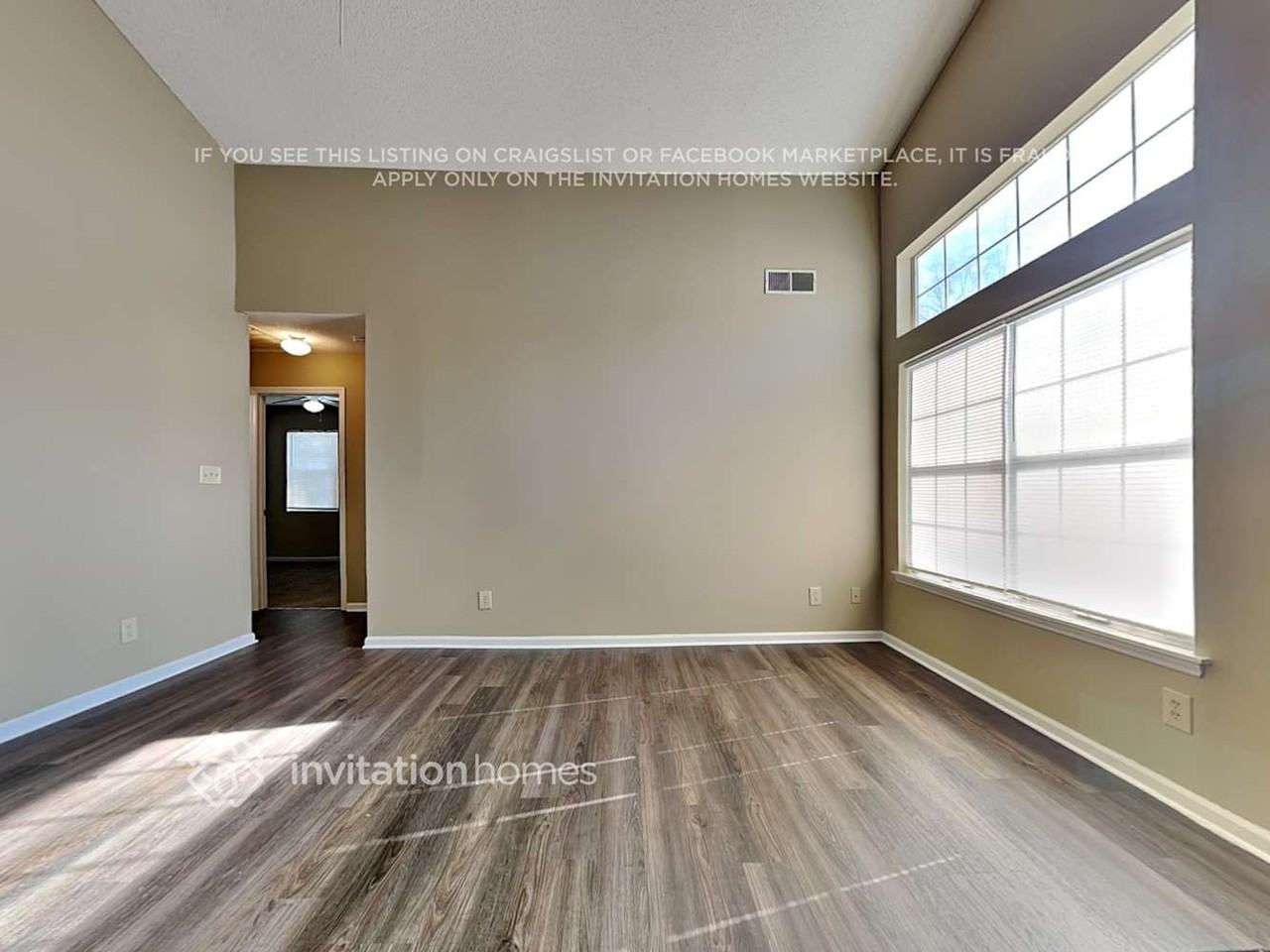 2719 Chalgrove Ln - Photo 3 of 18