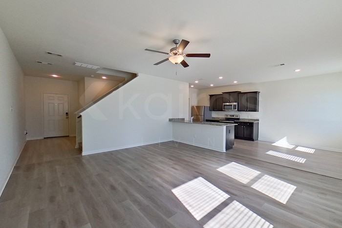 5706 Sapphire Lagoon Rd - Photo 2 of 20