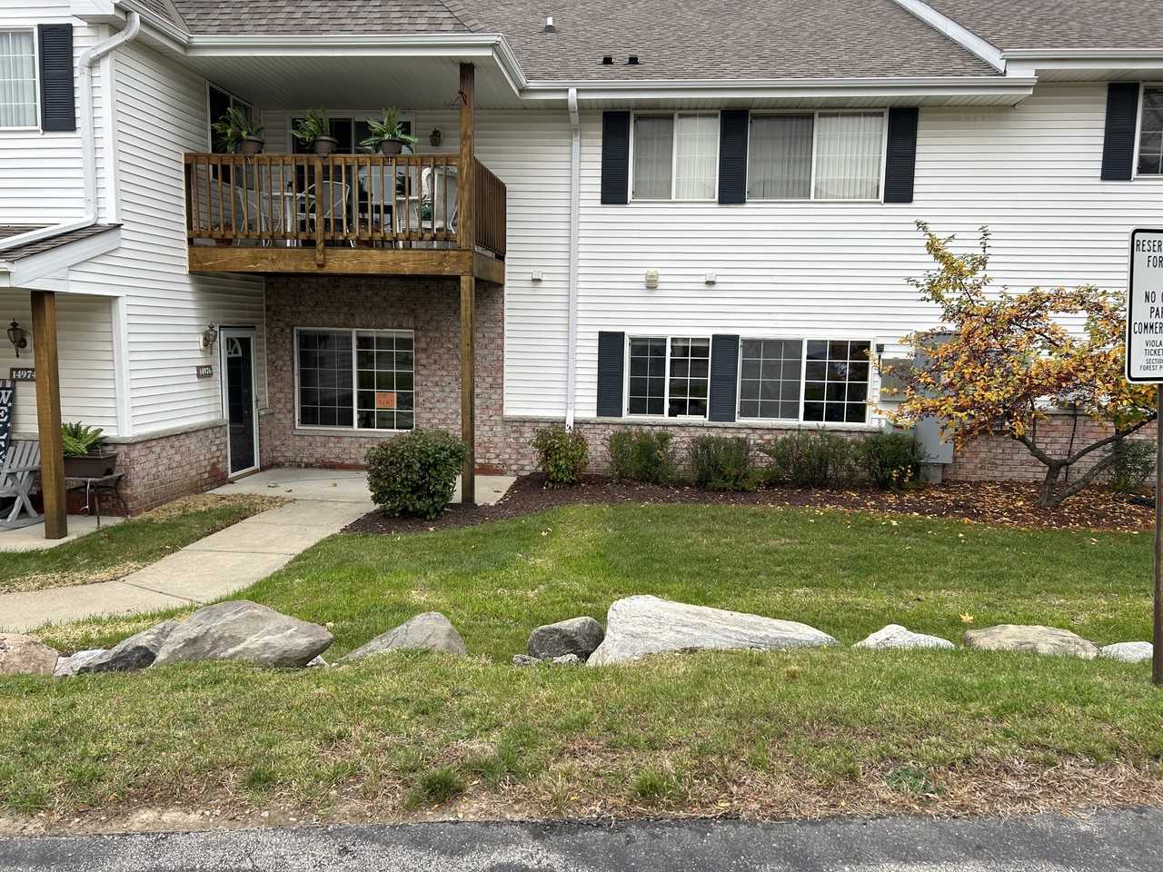 14976 W Arrowhead Ln #14976 - Photo 2 of 14