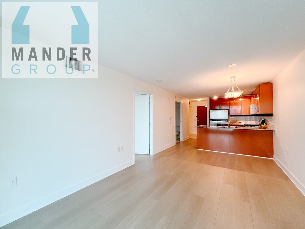 188 E. ESPLANADE - Photo 3 of 12