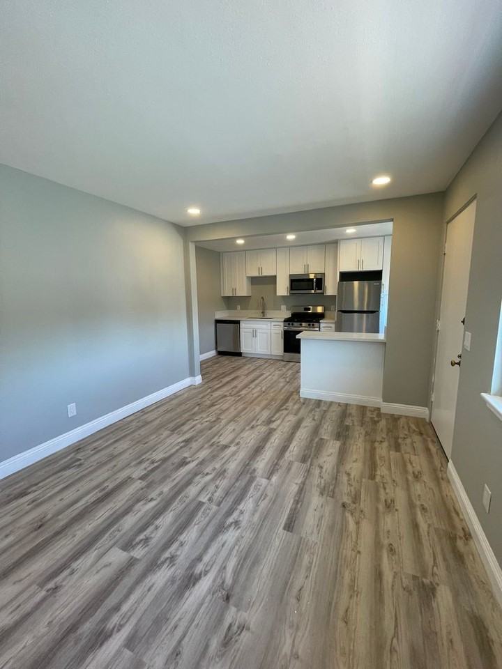 3634-48 1/2 Park Blvd. - Photo 4 of 19