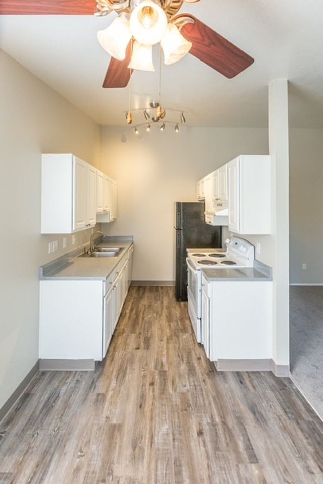 WELCOME TO AEROHAVEN! - Photo 3 of 36