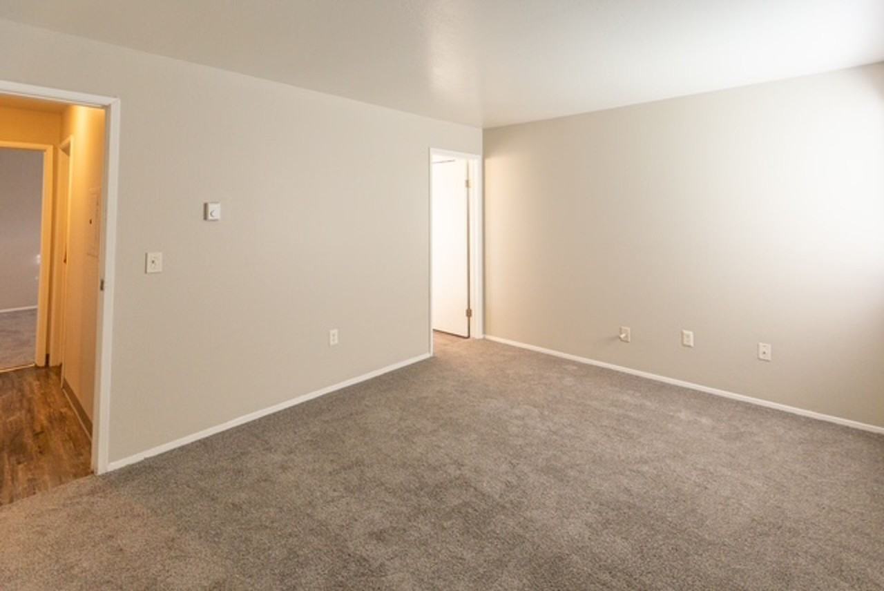 WELCOME TO AEROHAVEN! - Photo 5 of 36