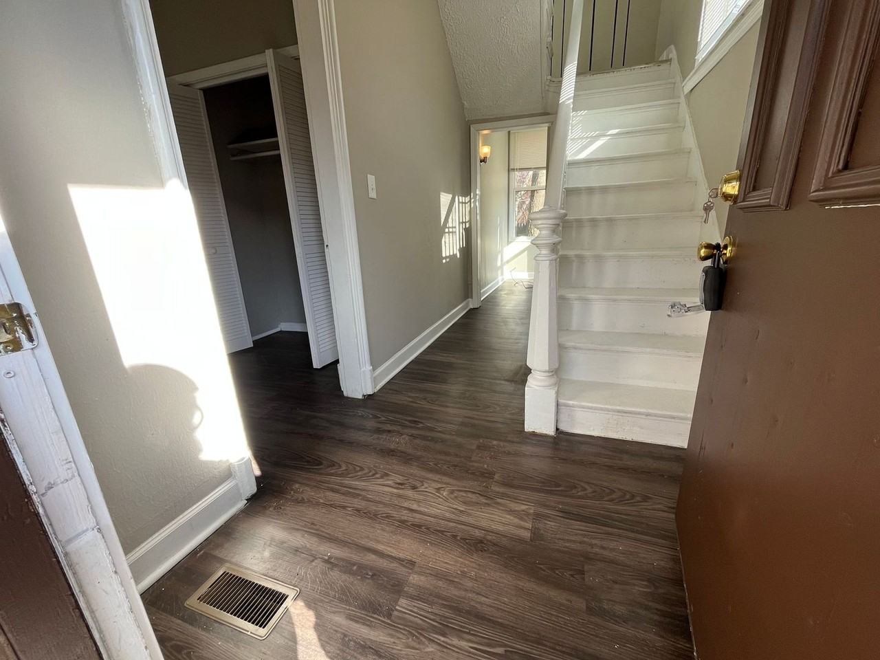 272 Mystic Ave - Photo 2 of 13