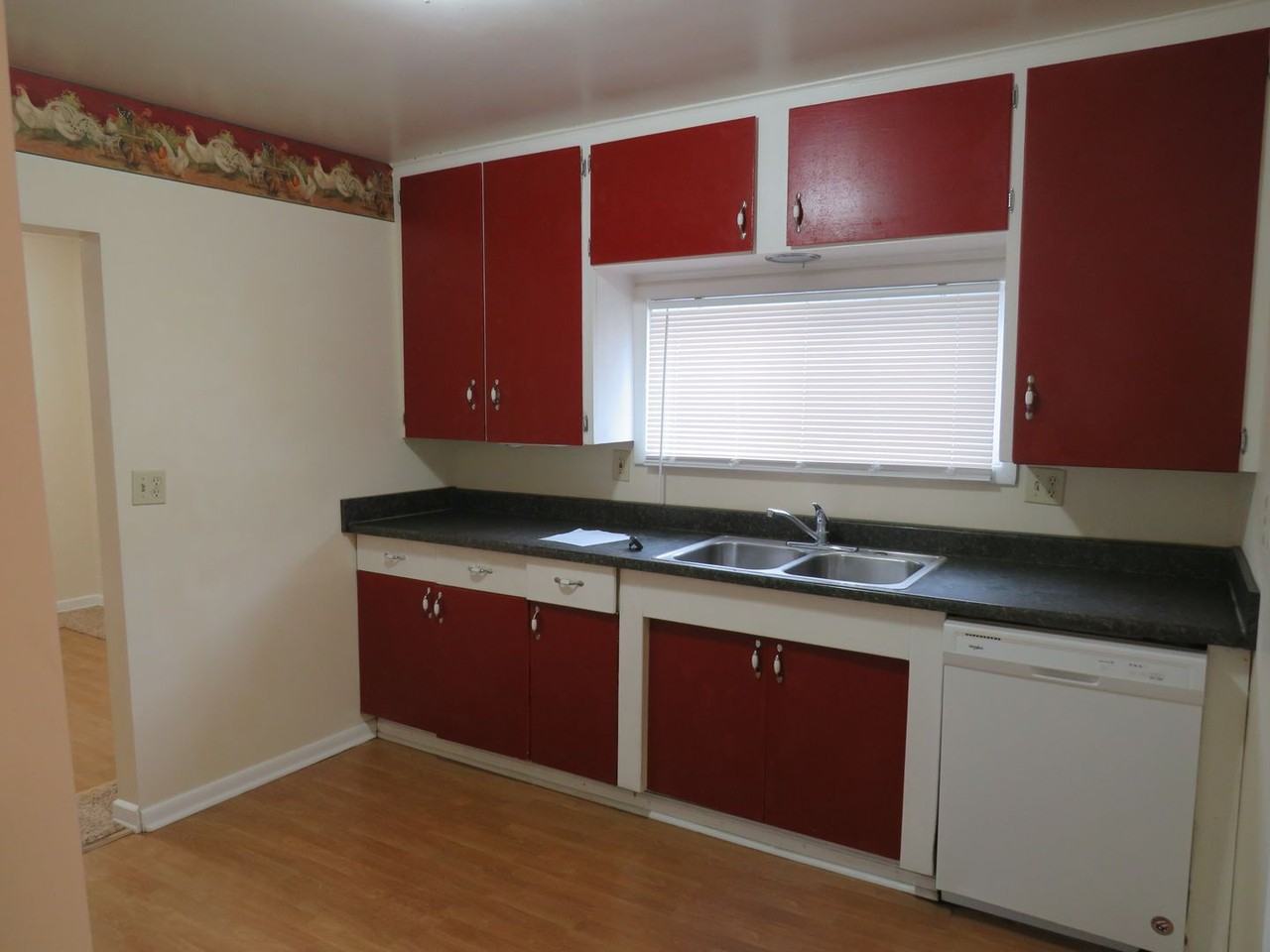 520 S 34th St - Photo 2 of 18