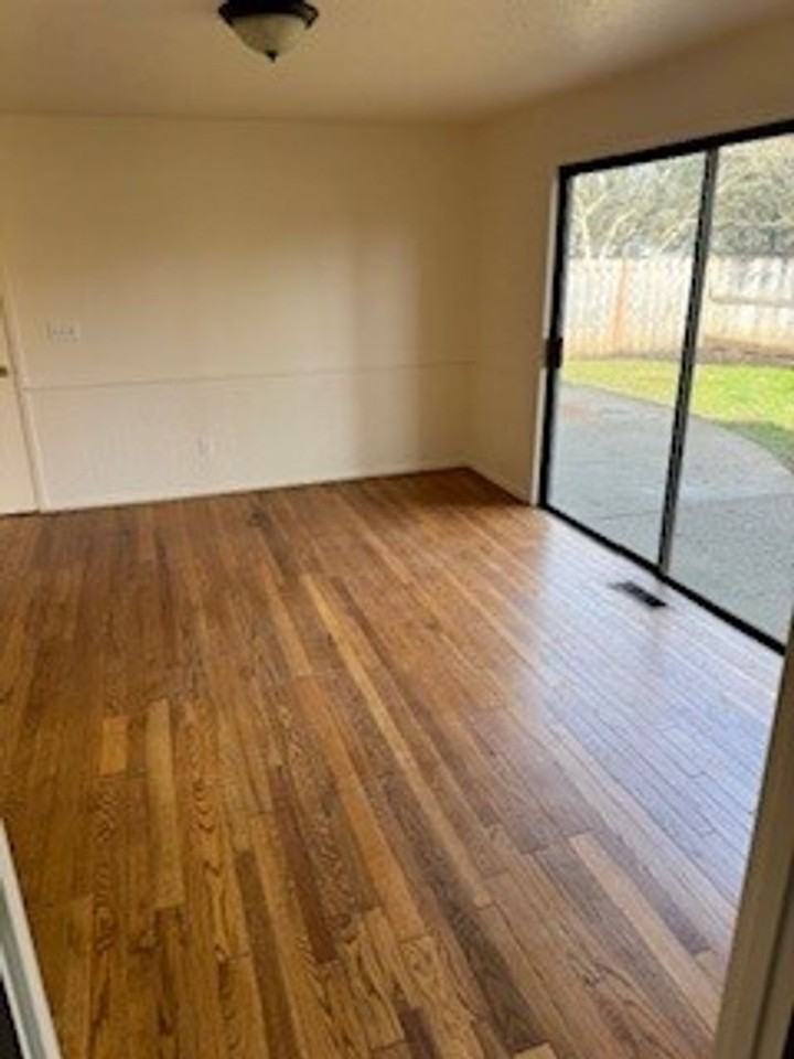 5150 Khyber Ave Se - Photo 7 of 19