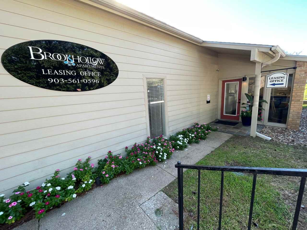 Brookhollow Tyler Apartments - Photo 2 of 3