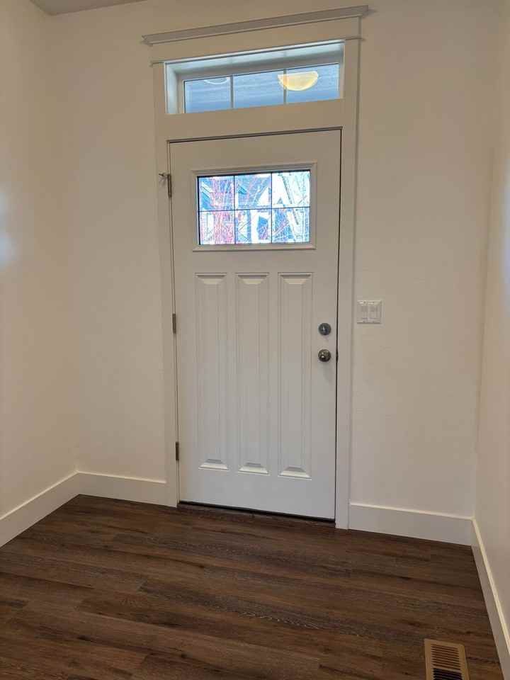 1805 North Daniel Drive - Photo 2 of 32