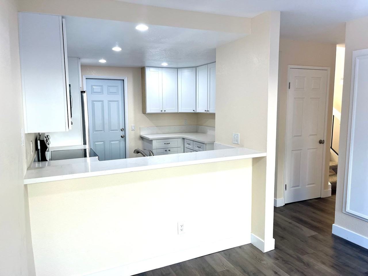 1154 Via Loma Vis - Photo 3 of 24